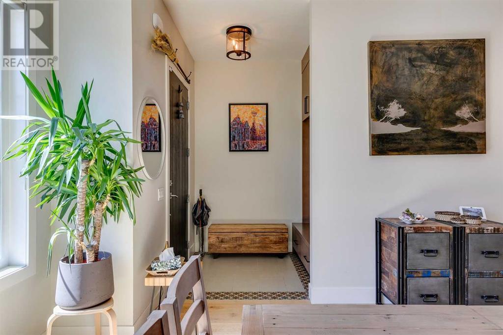Single Family House for Sale in   Avenue SW Richmond Calgary 