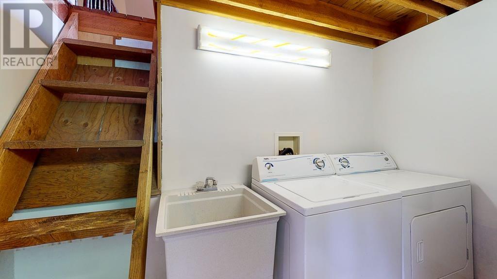 722 WEST BAY ROAD, Gambier Island