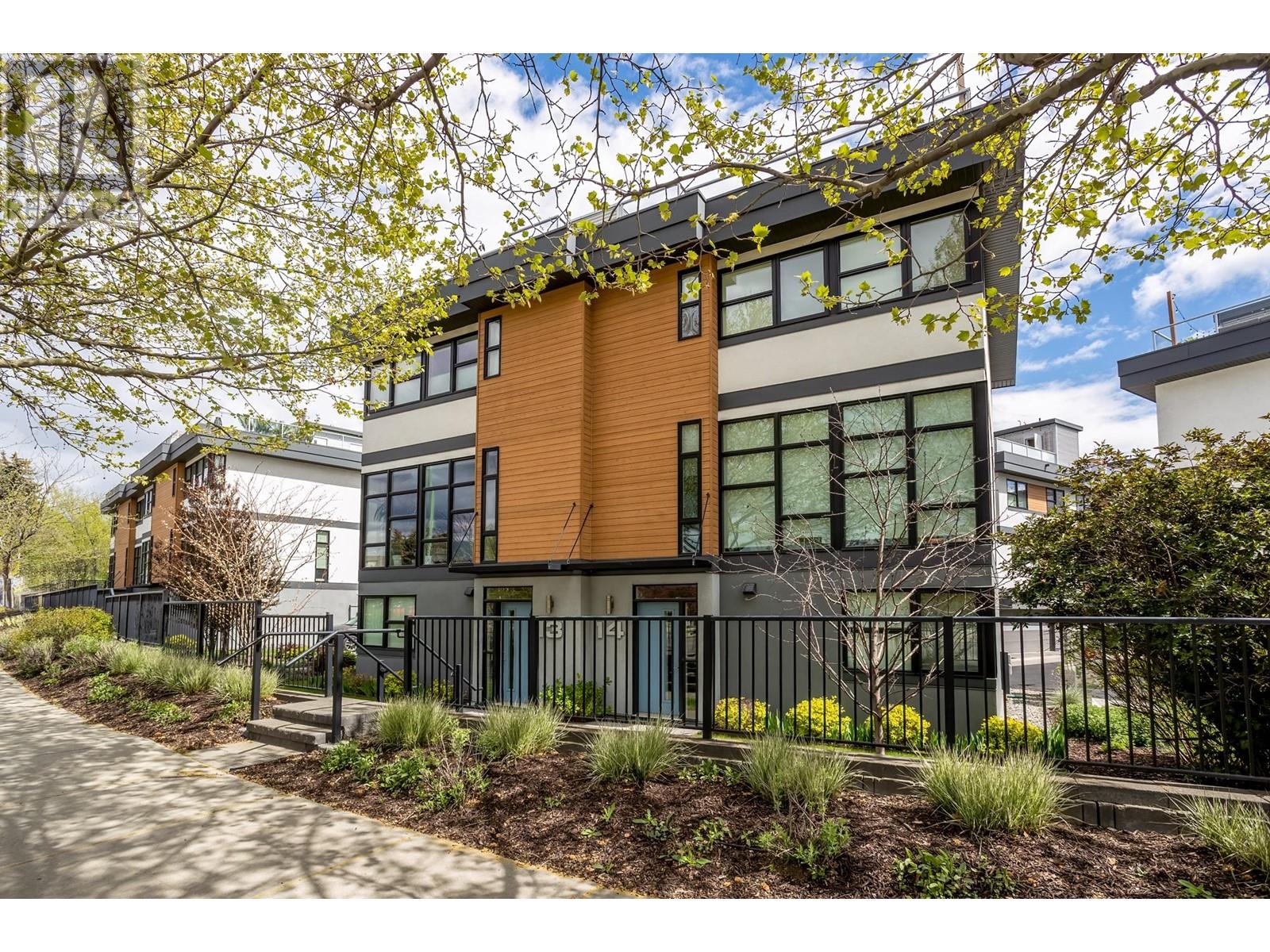 13 1515 Highland Drive North, Kelowna