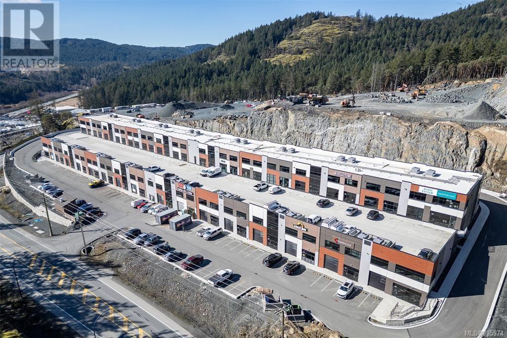 326 4342 West Shore Parkway, Langford