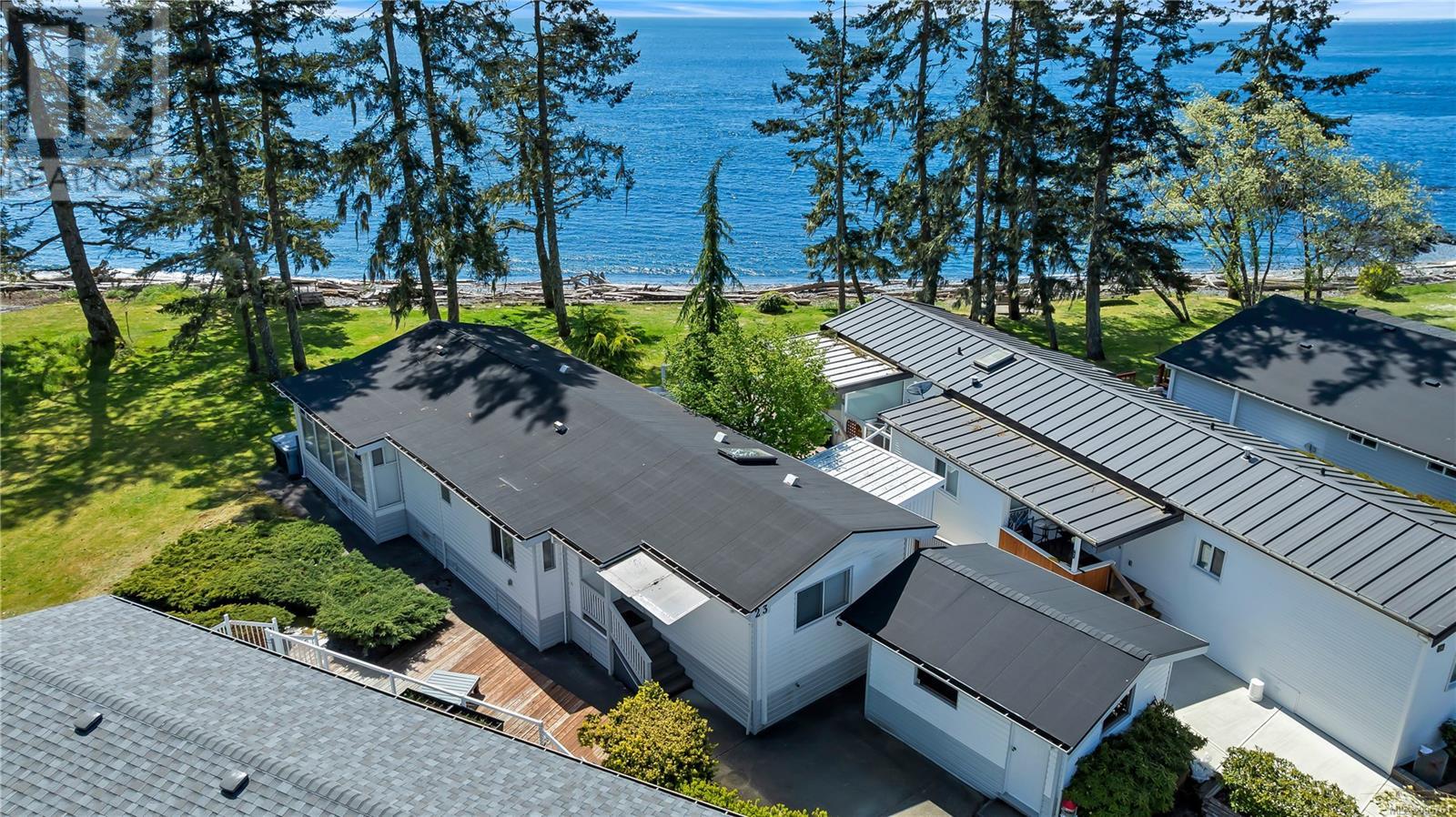 23 7871 West Coast Rd, Sooke