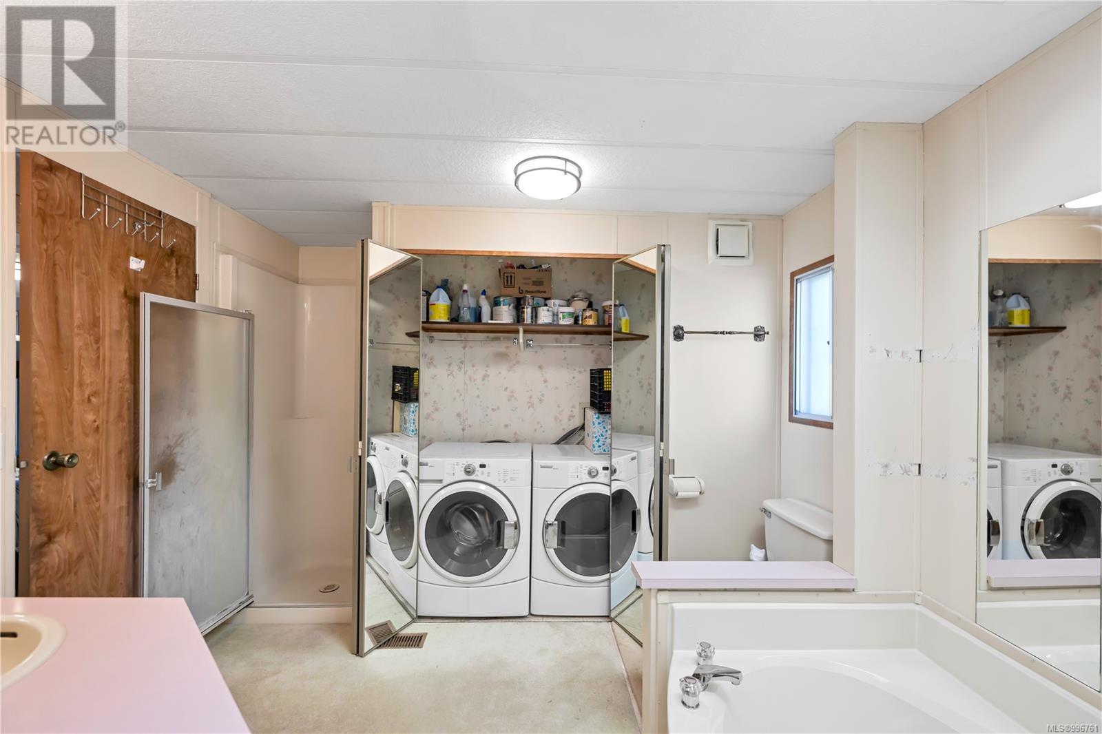 23 7871 West Coast Rd, Sooke