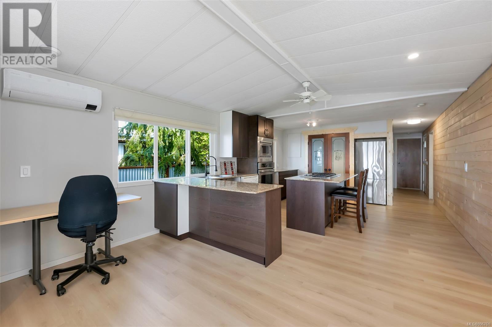 23 7871 West Coast Rd, Sooke