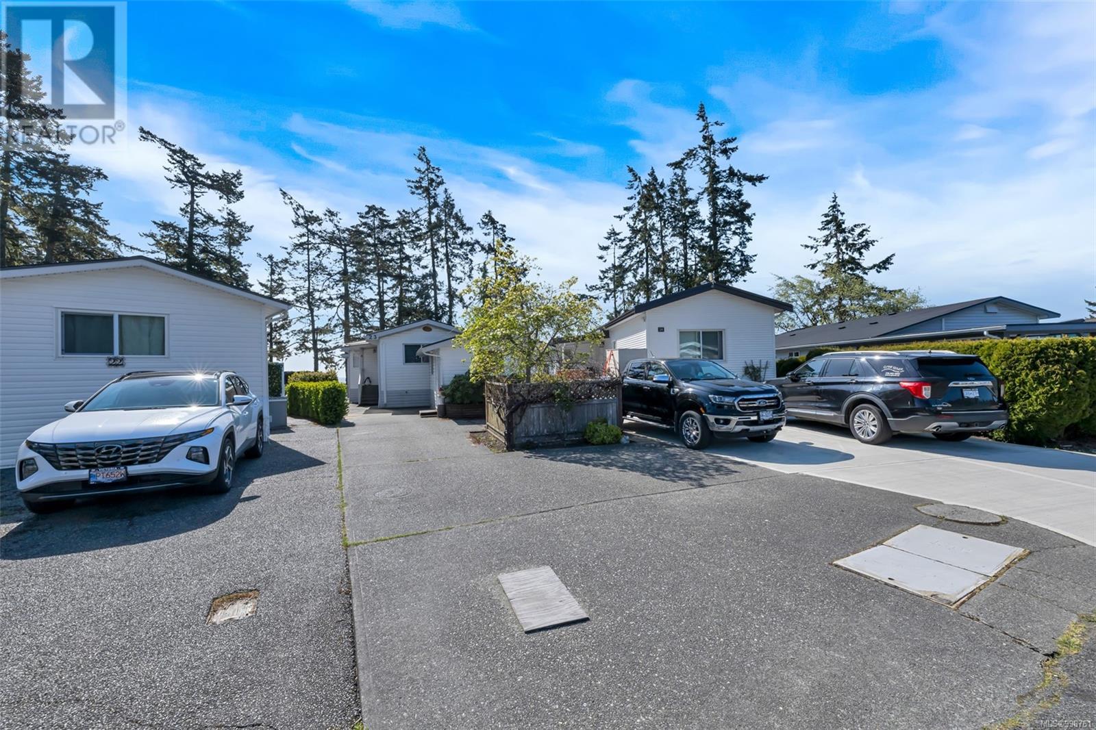 23 7871 West Coast Rd, Sooke