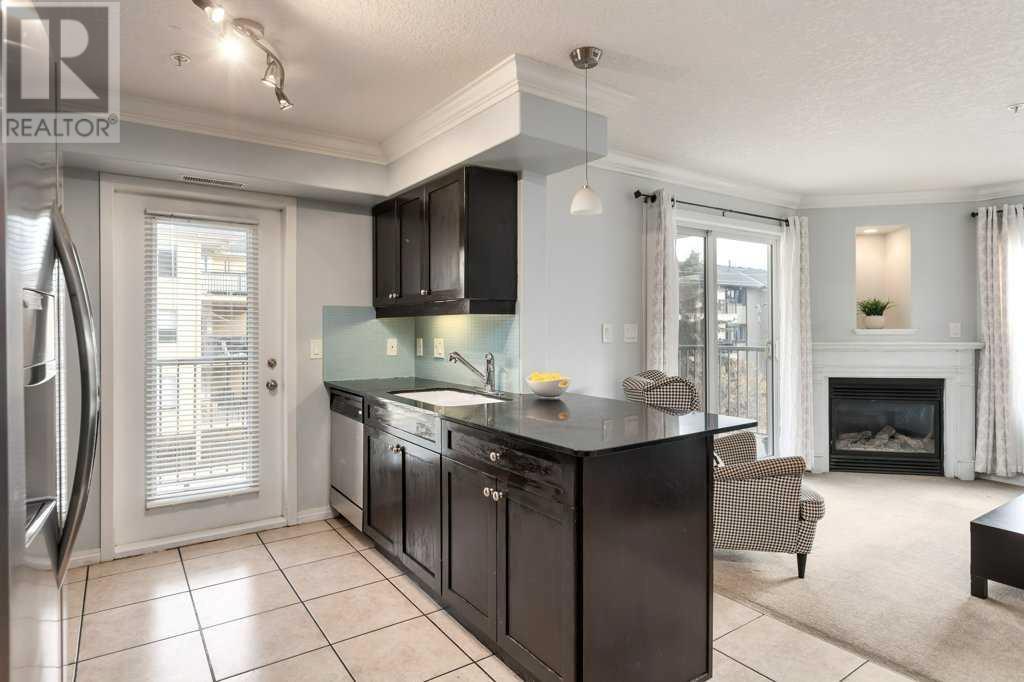 Single Family House for Sale in    Avenue SW Windsor Park Calgary 
