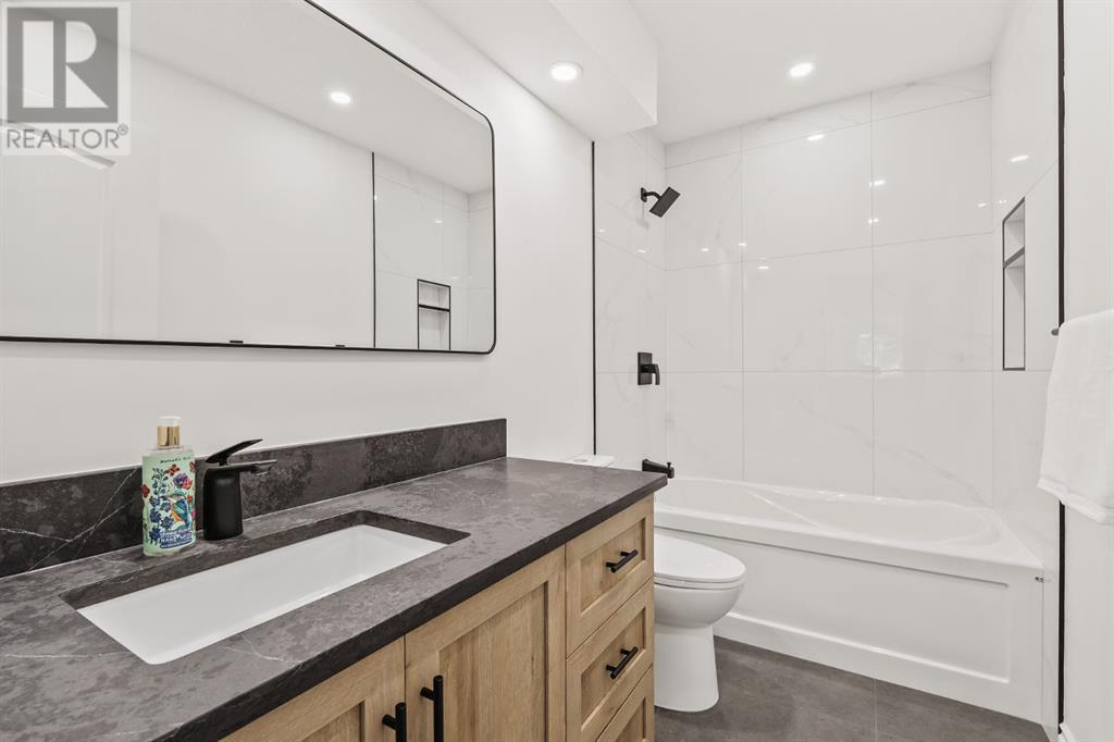 Single Family House for Sale in  Patterson Boulevard SW Patterson Calgary 