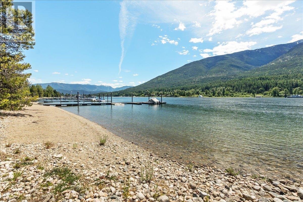 7620 3A Highway, Balfour
