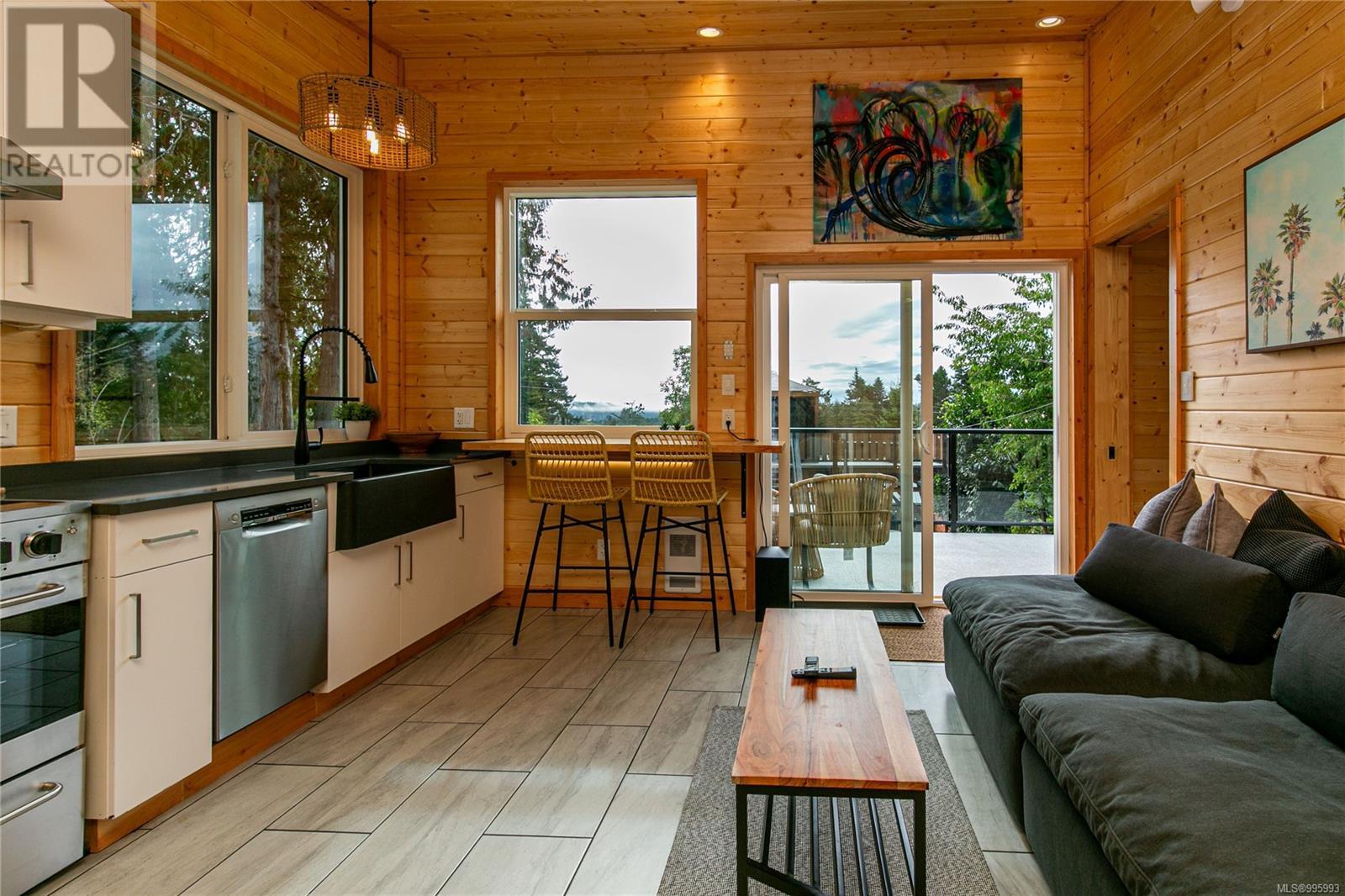  7124 Grant Road West, Sooke