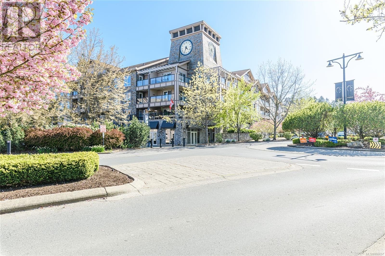 411 1335 Bear Mountain Parkway, Langford