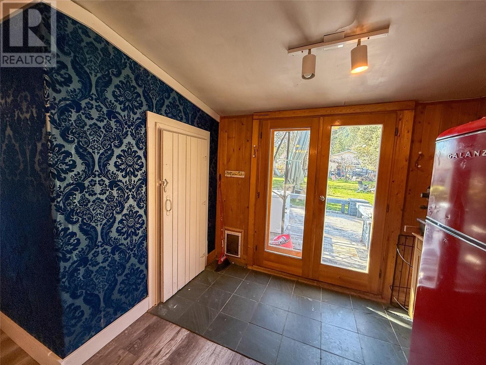 9215 Main Avenue, Wilmer