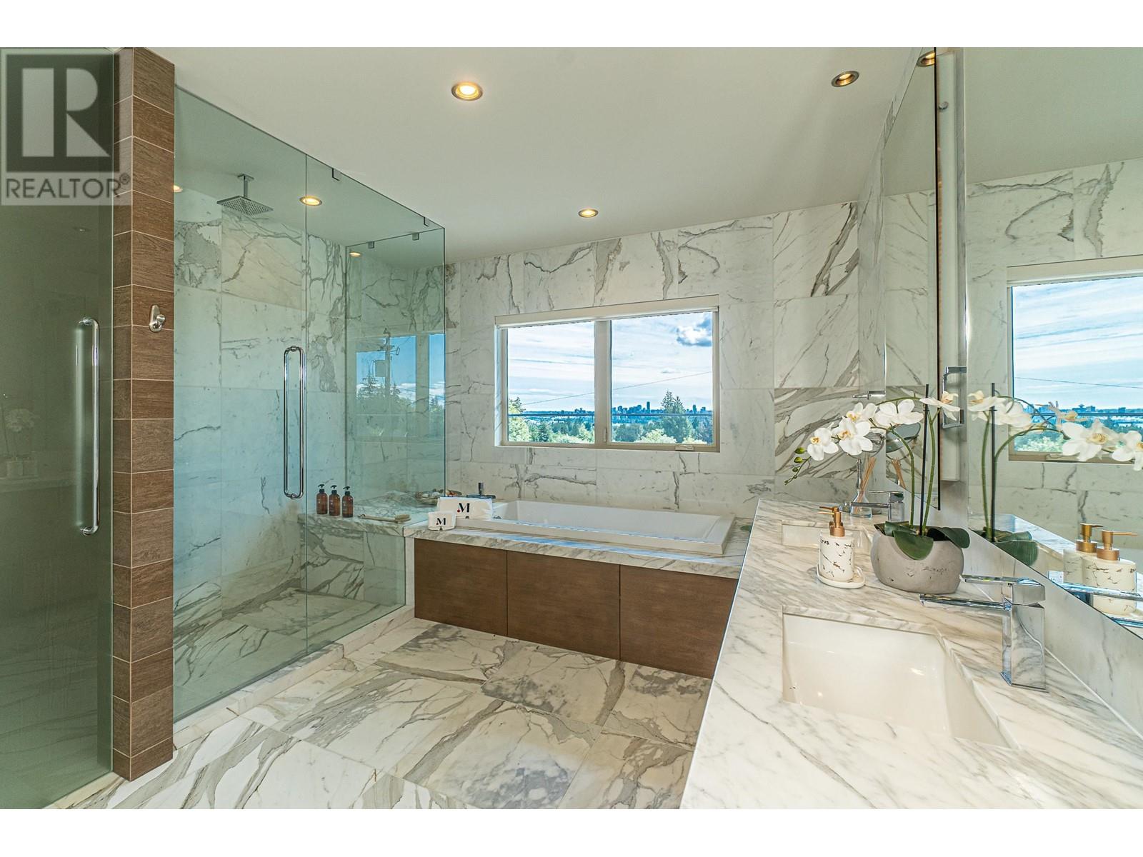 720 PARKSIDE ROAD, West Vancouver real estate listing R2950902