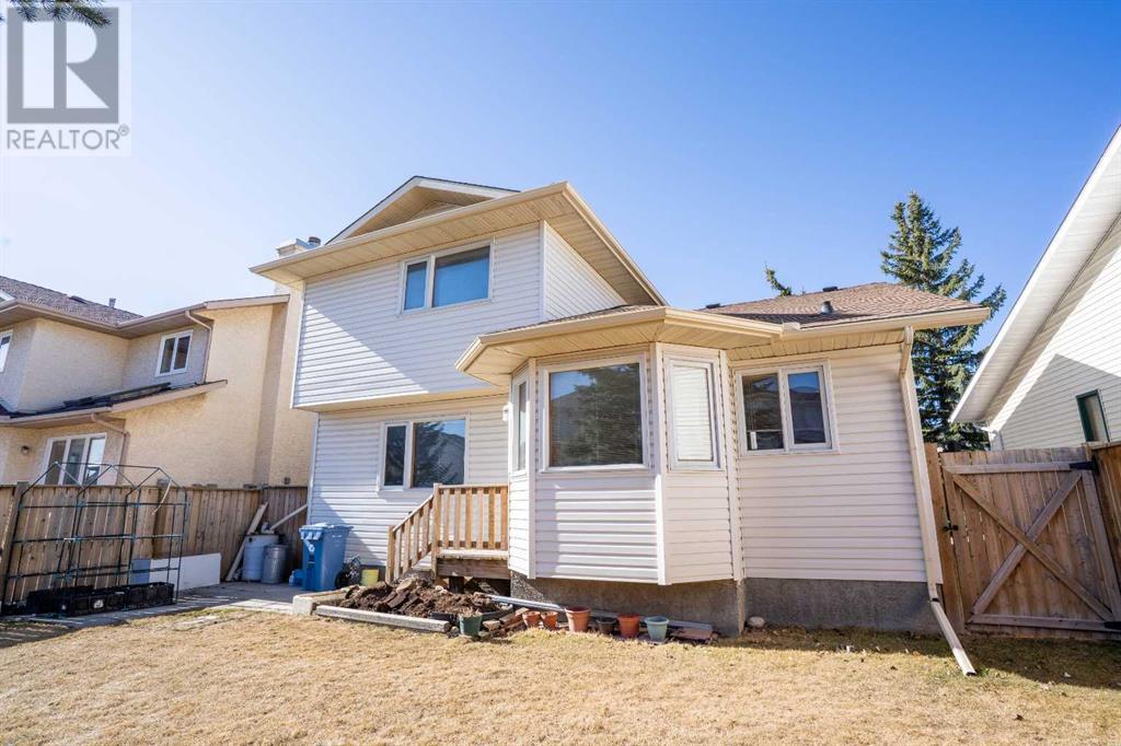 Single Family House for Sale in  Hawkland Circle NW Hawkwood Calgary 