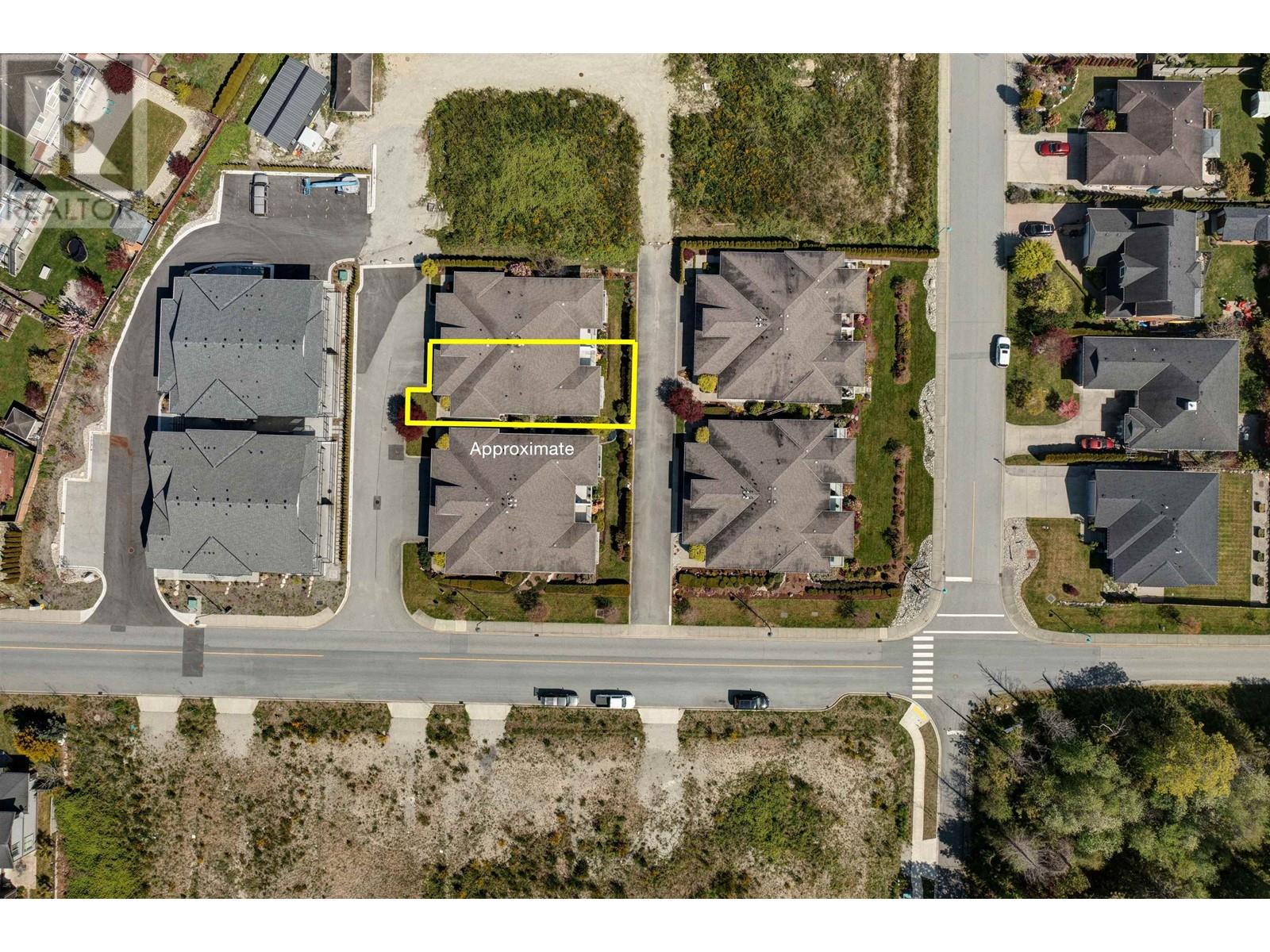 7 5520 MCCOURT ROAD, Sechelt