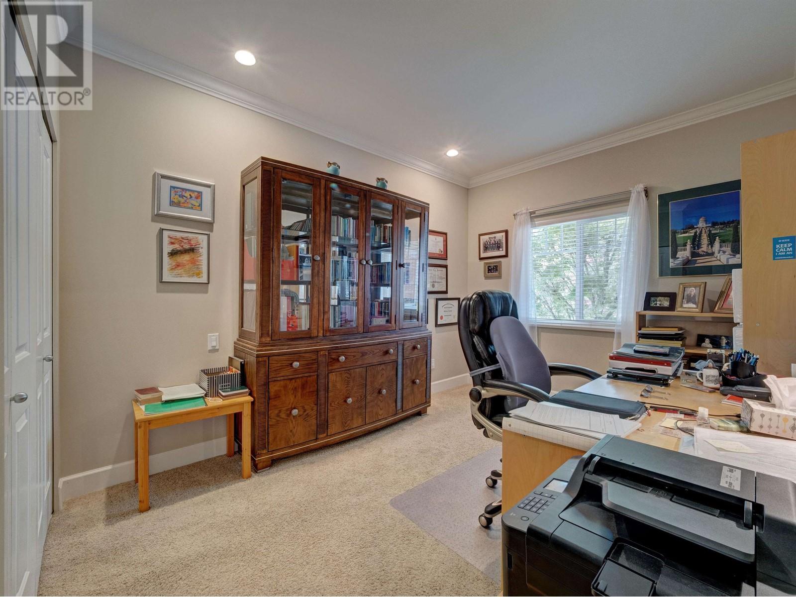 7 5520 MCCOURT ROAD, Sechelt