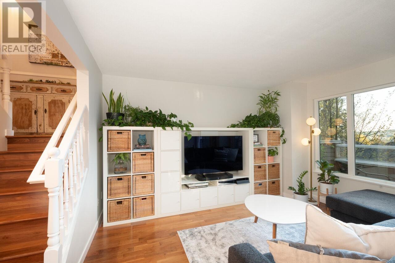 1 181 RAVINE DRIVE, Port Moody real estate listing R2995722