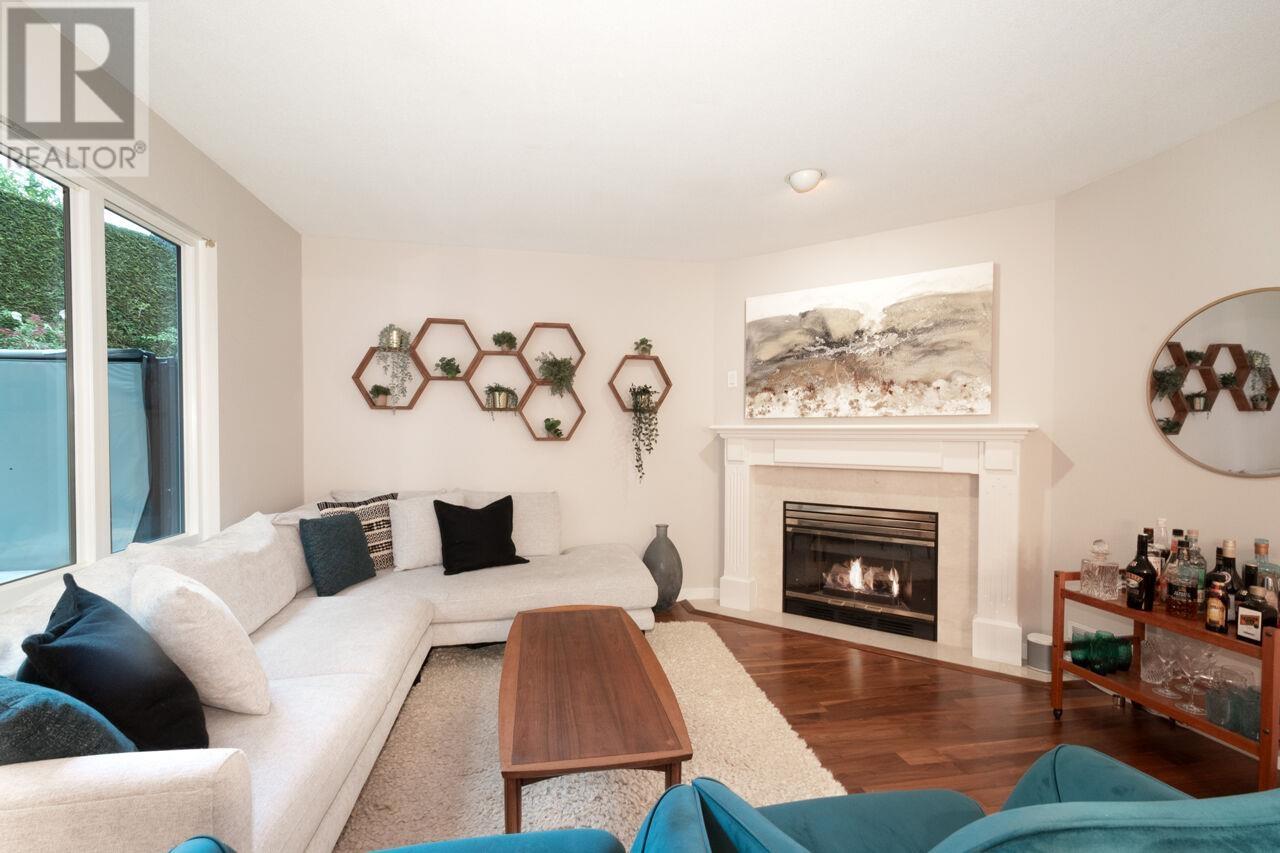 1 181 RAVINE DRIVE, Port Moody real estate listing R2995722