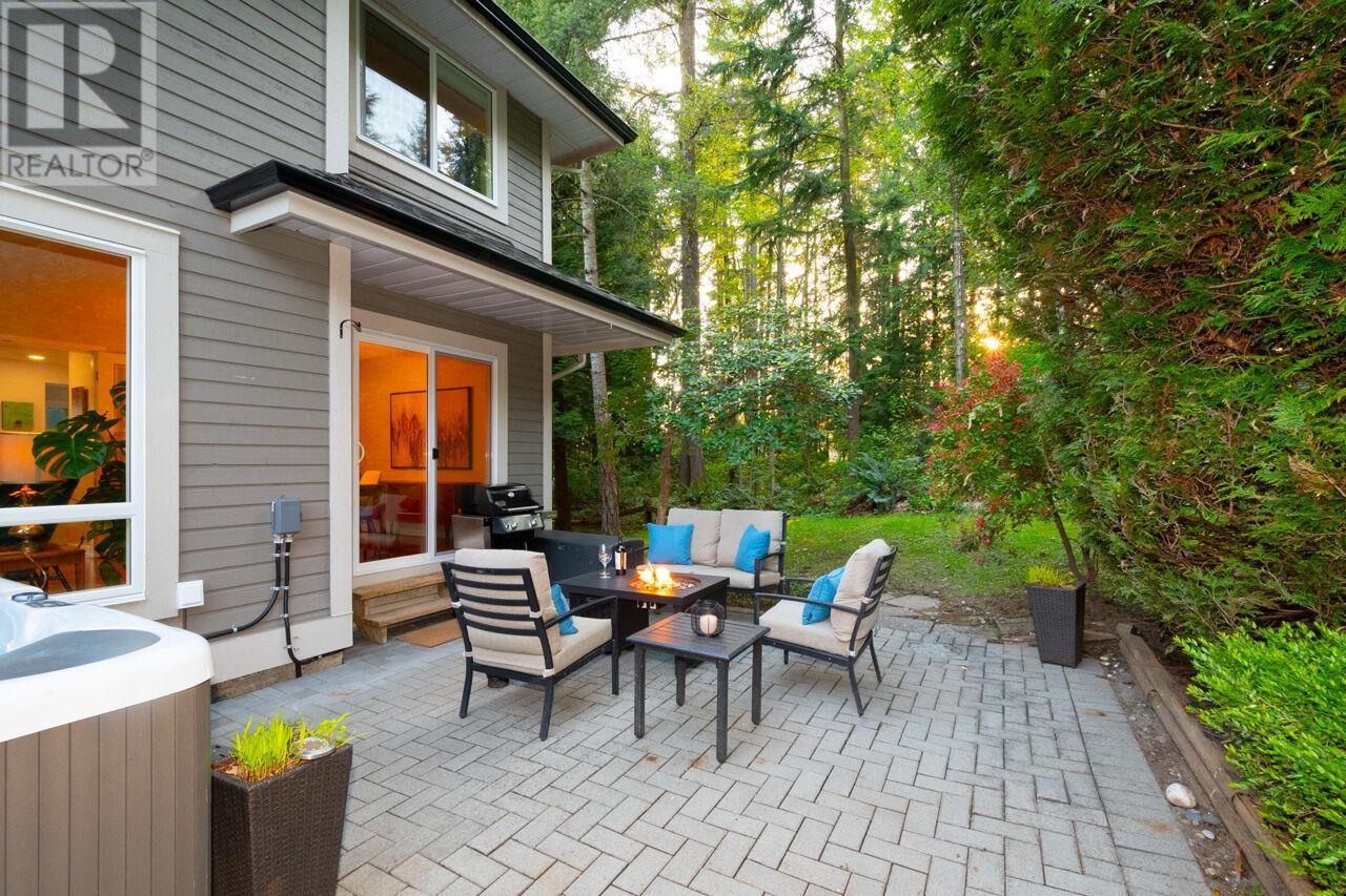 1 181 RAVINE DRIVE, Port Moody real estate listing R2995722