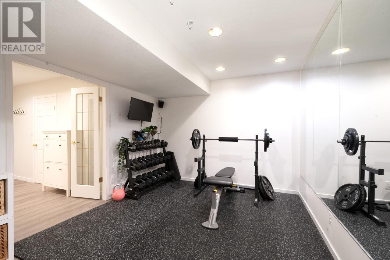 1 181 RAVINE DRIVE, Port Moody real estate listing R2995722
