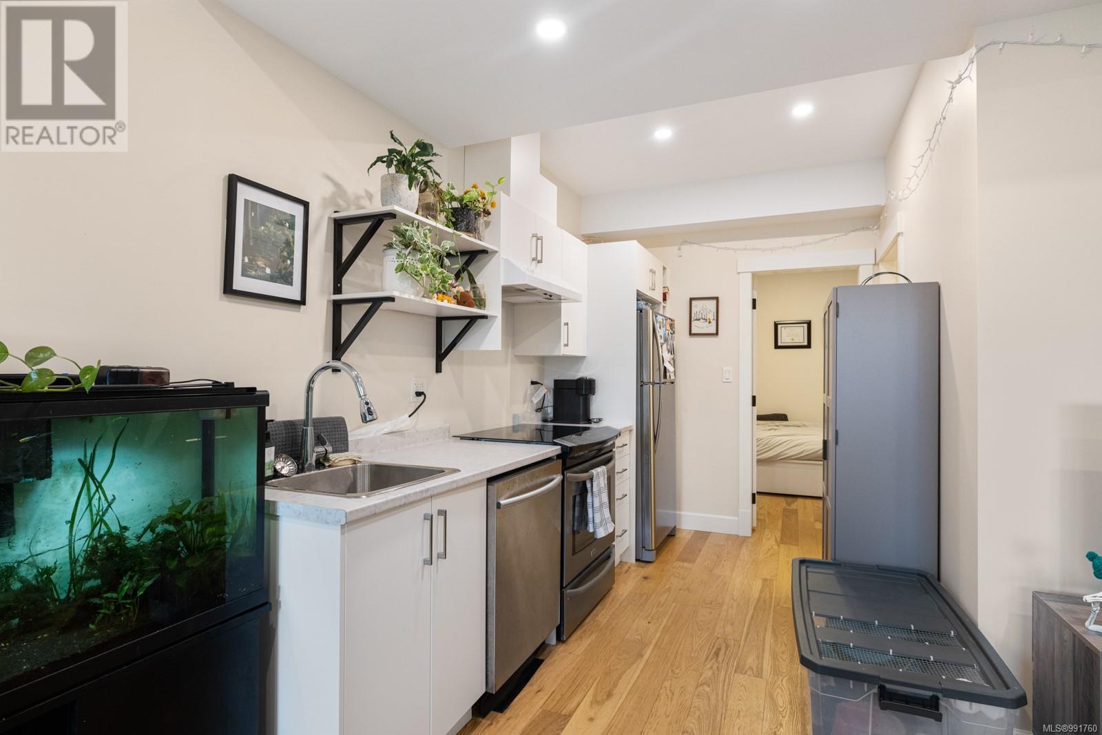  2795 Sheldrake Place, Mill Bay