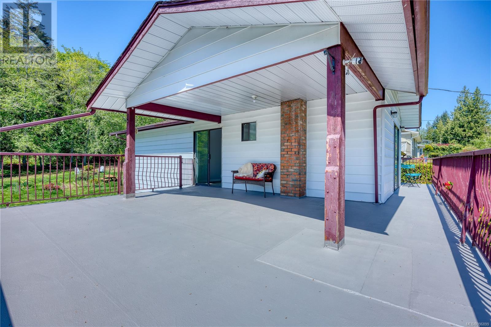 1925 Cinnabar Dr, Nanaimo