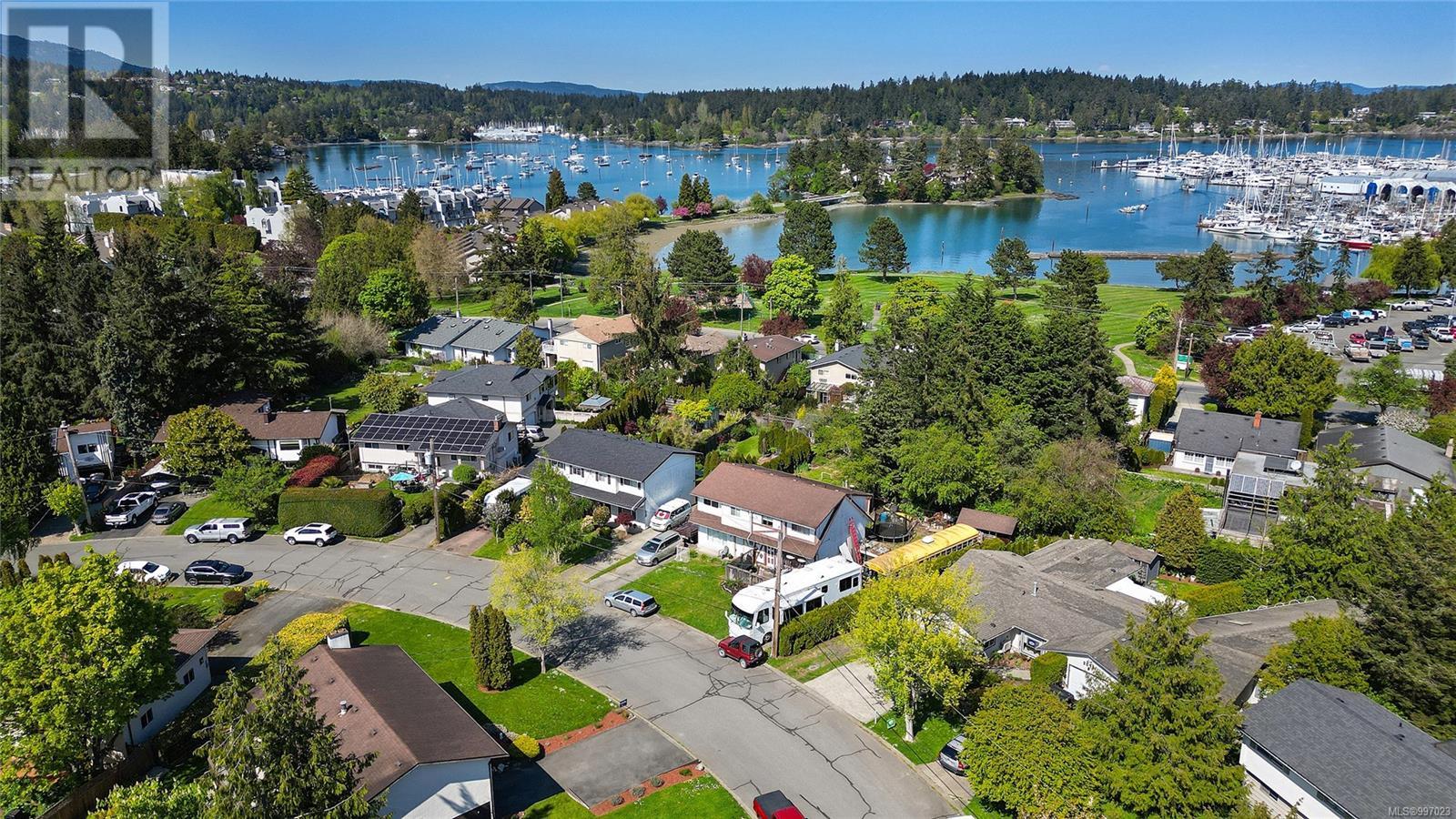A 2043 Courser Drive, Sidney