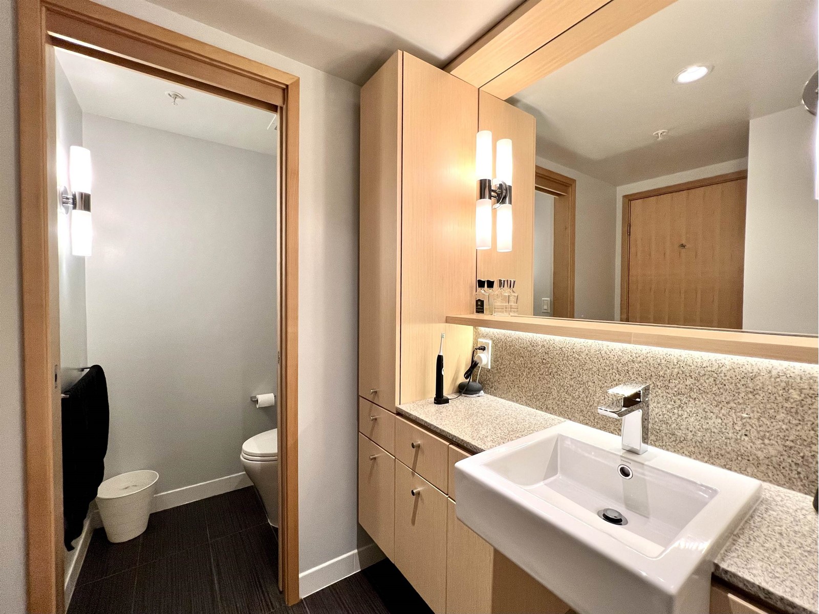 3307 13495 CENTRAL AVENUE, Surrey
