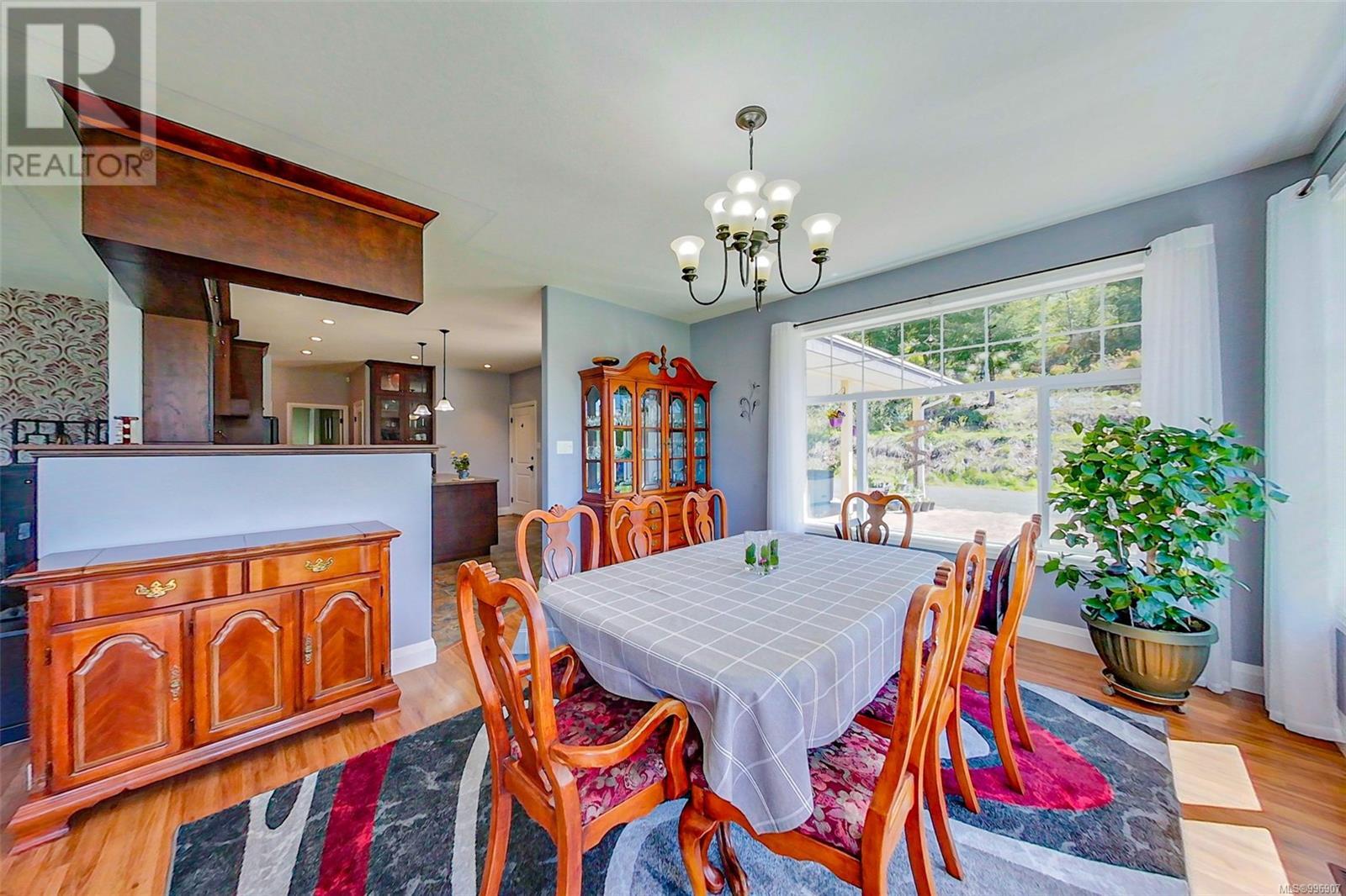 670 Franklin River Rd, Port Alberni