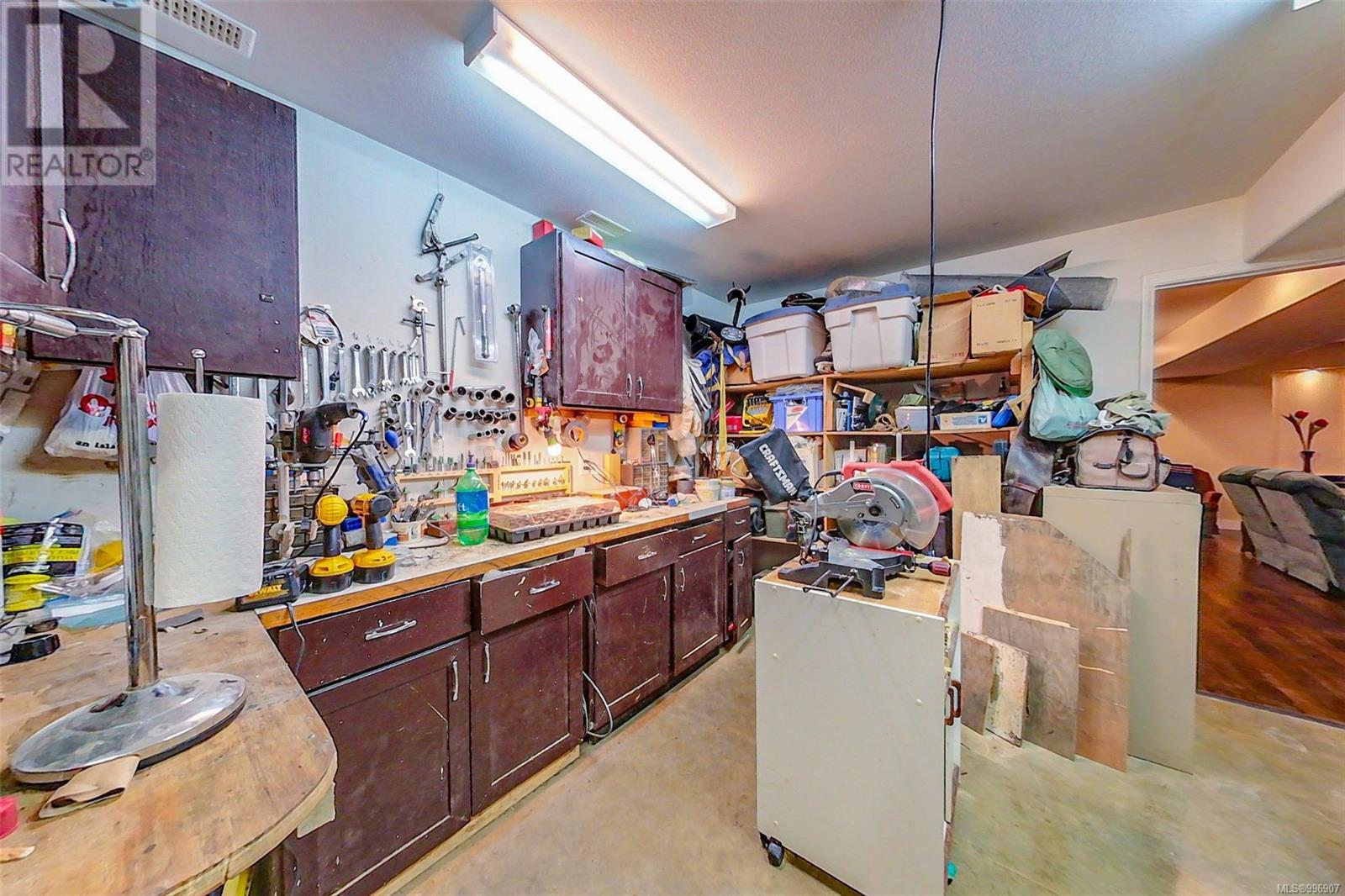 670 Franklin River Rd, Port Alberni