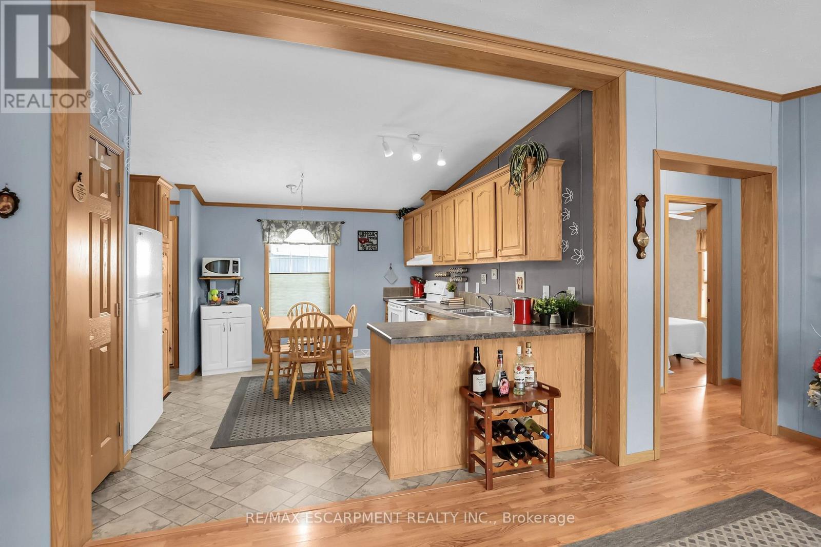Photo 8 of 130 3033 Townline Road, Fort Erie ON