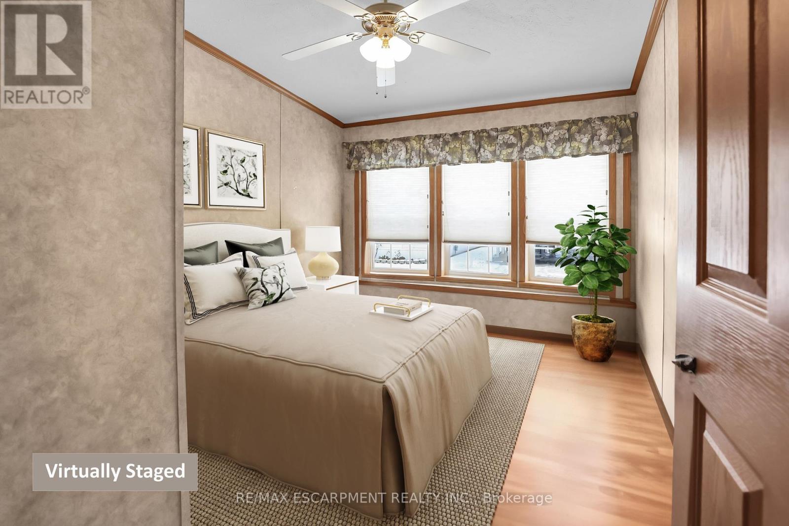 Photo 19 of 130 3033 Townline Road, Fort Erie ON