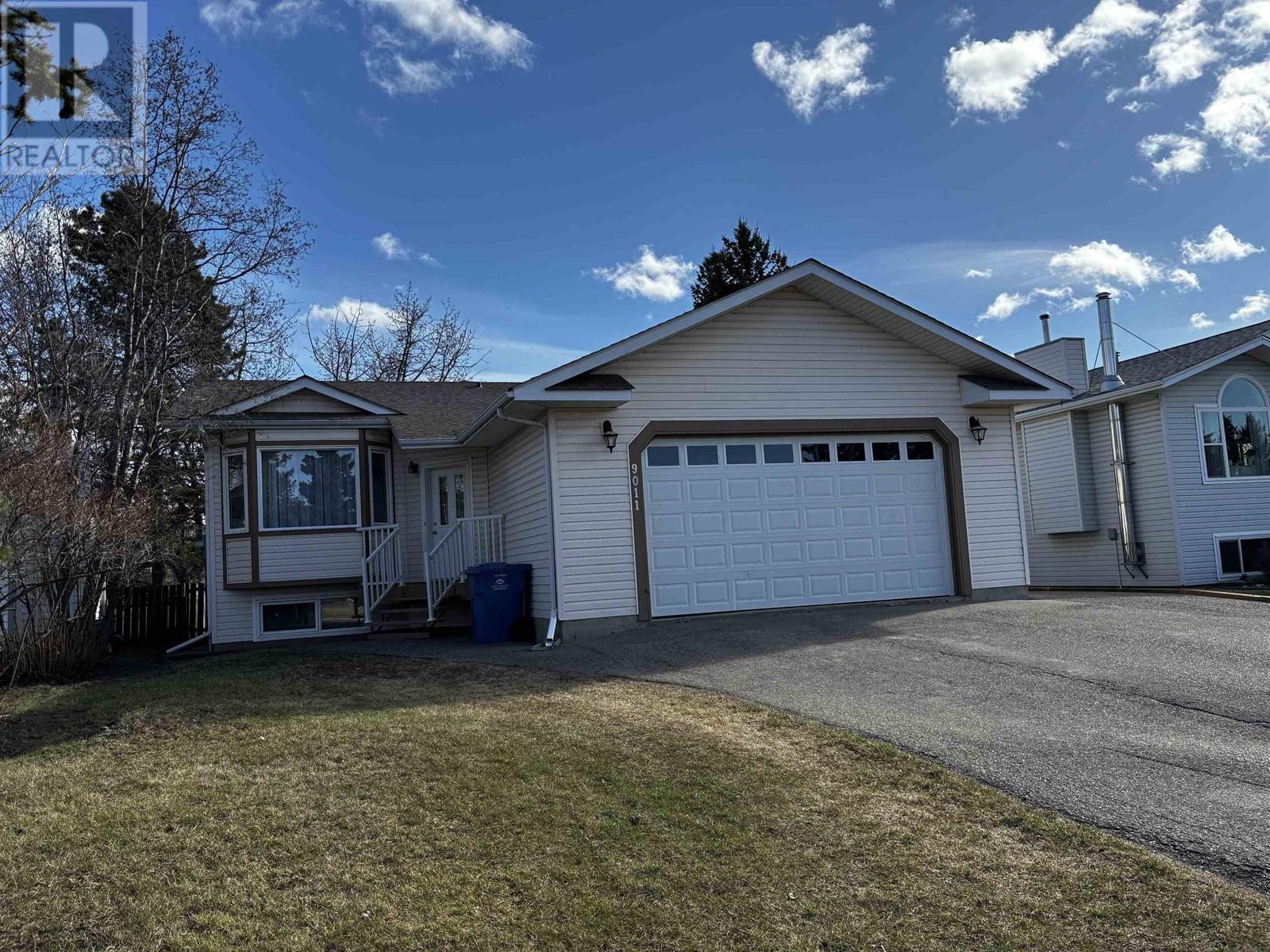9011 99 AVENUE, Fort St. John