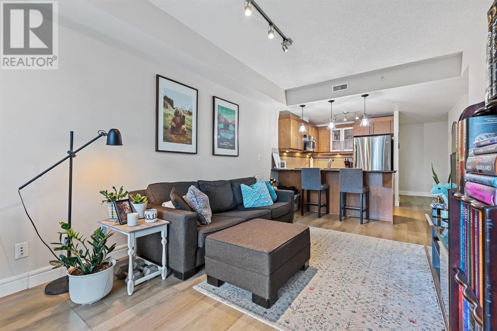 Single Family House for Sale in    Avenue SW Beltline Calgary 