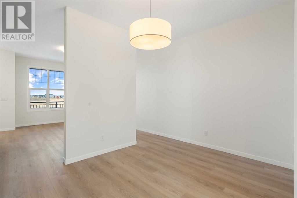 Single Family House for Sale in  Creekview Drive SW Pine Creek Calgary 