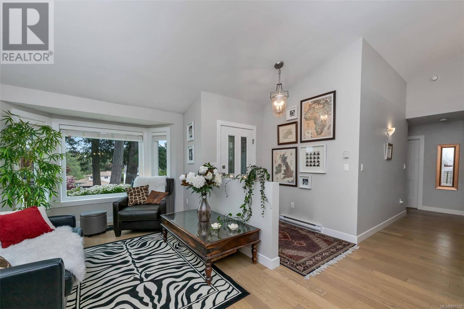  317 Gull Road, View Royal