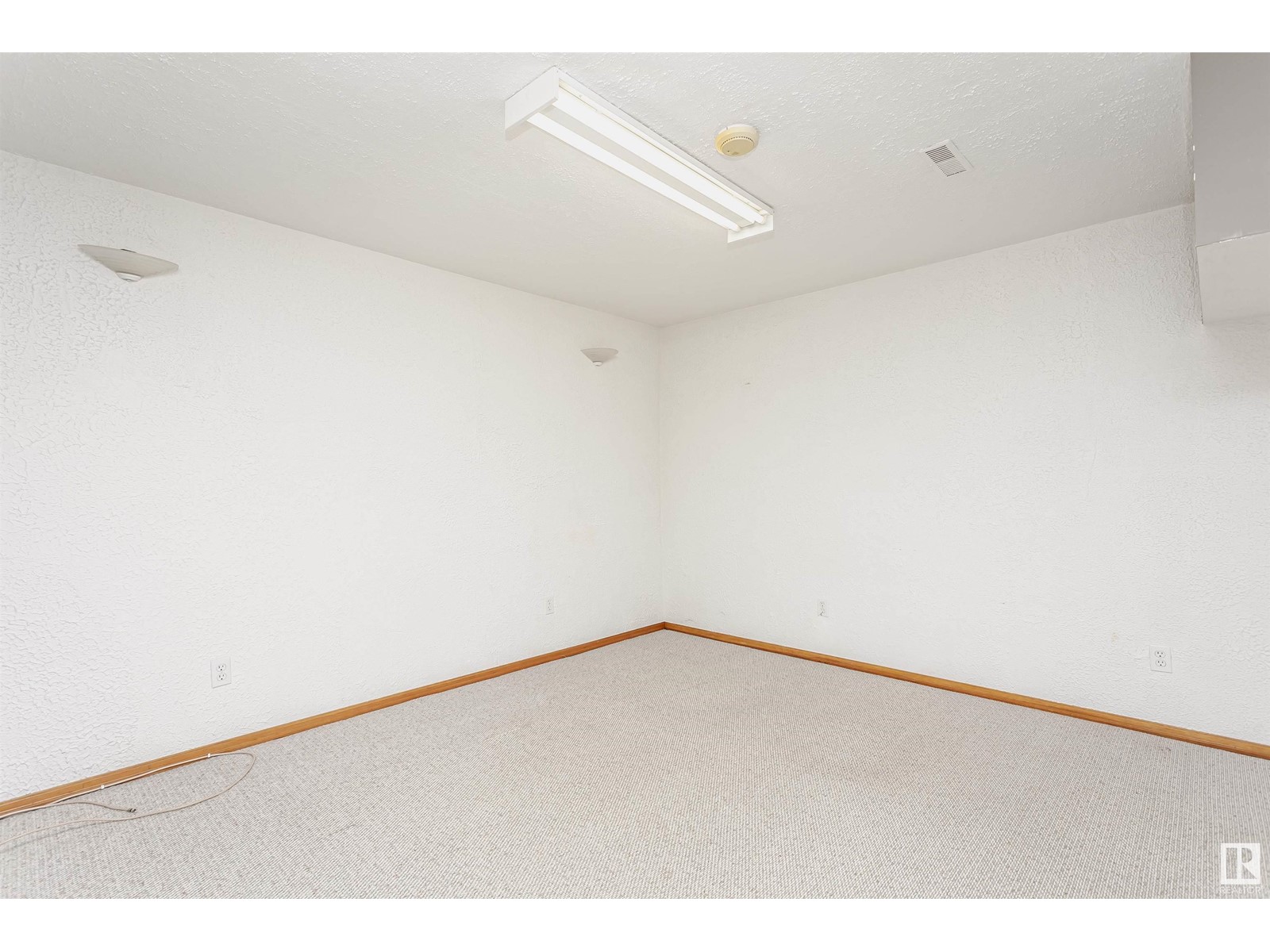 11023 162A AV NW, Edmonton