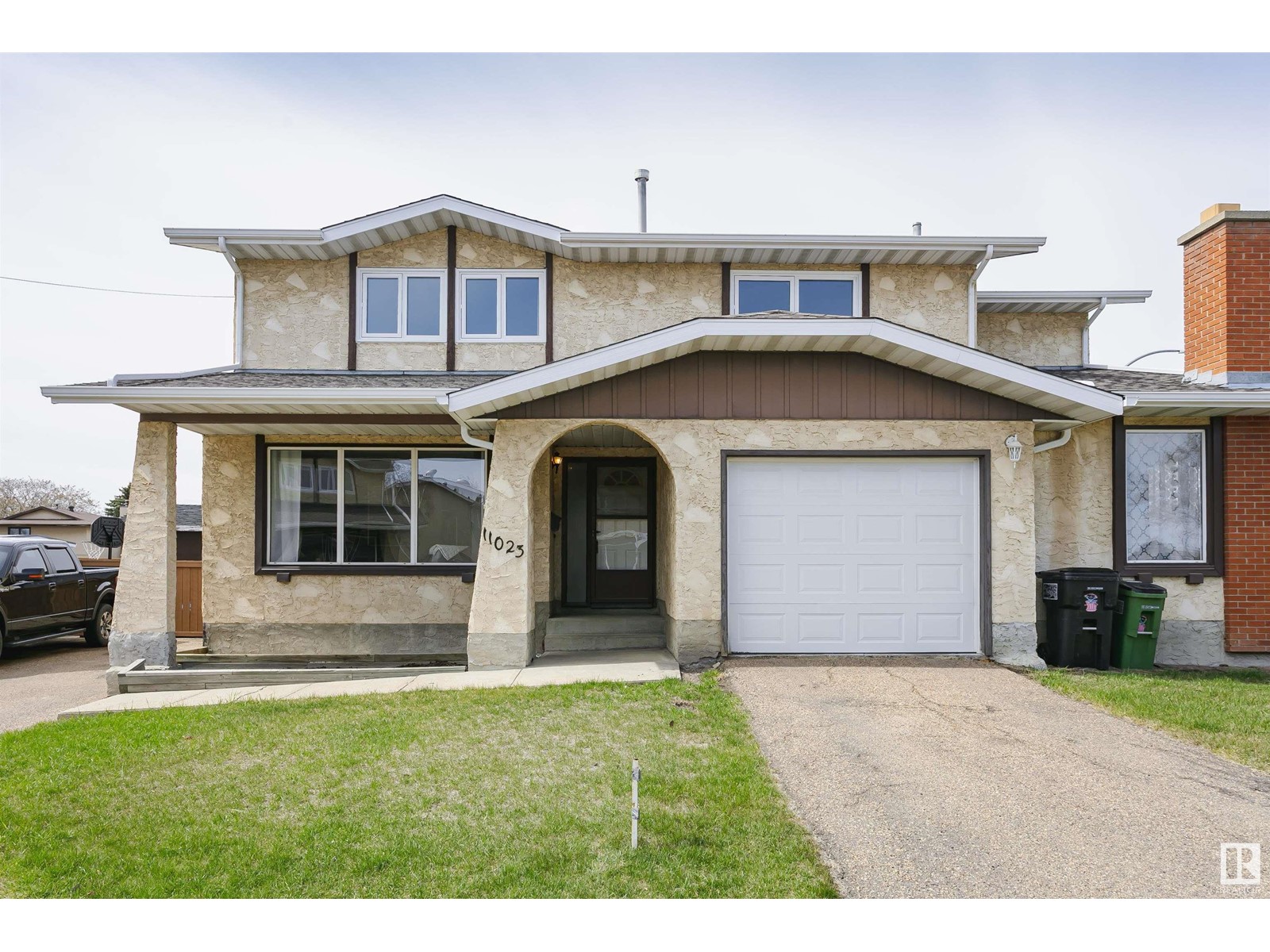 11023 162A AV NW, Edmonton