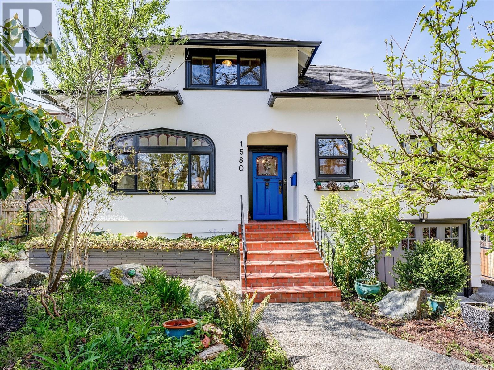 1580 Wilmot Place, Oak Bay
