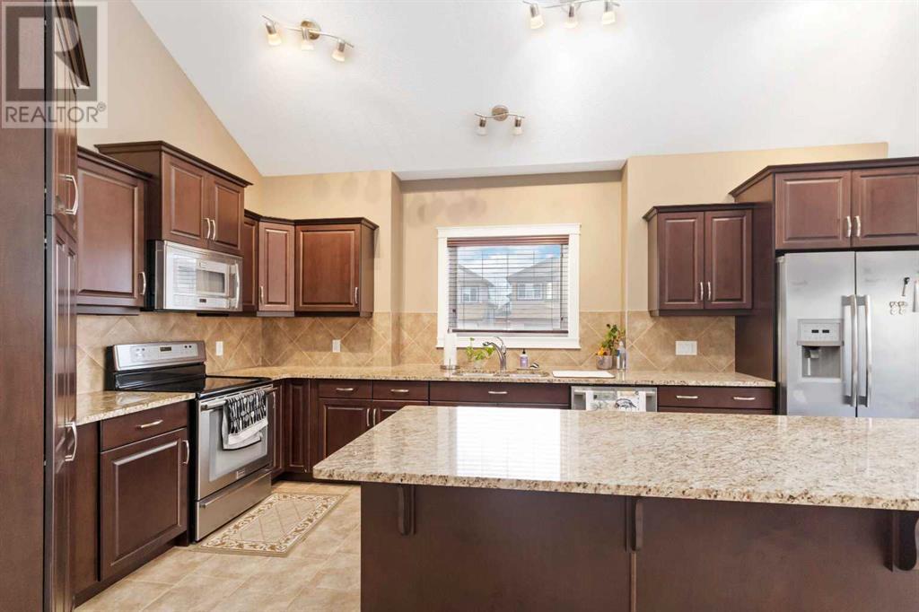146 MAYFLOWER Bay, Fort McMurray, Alberta