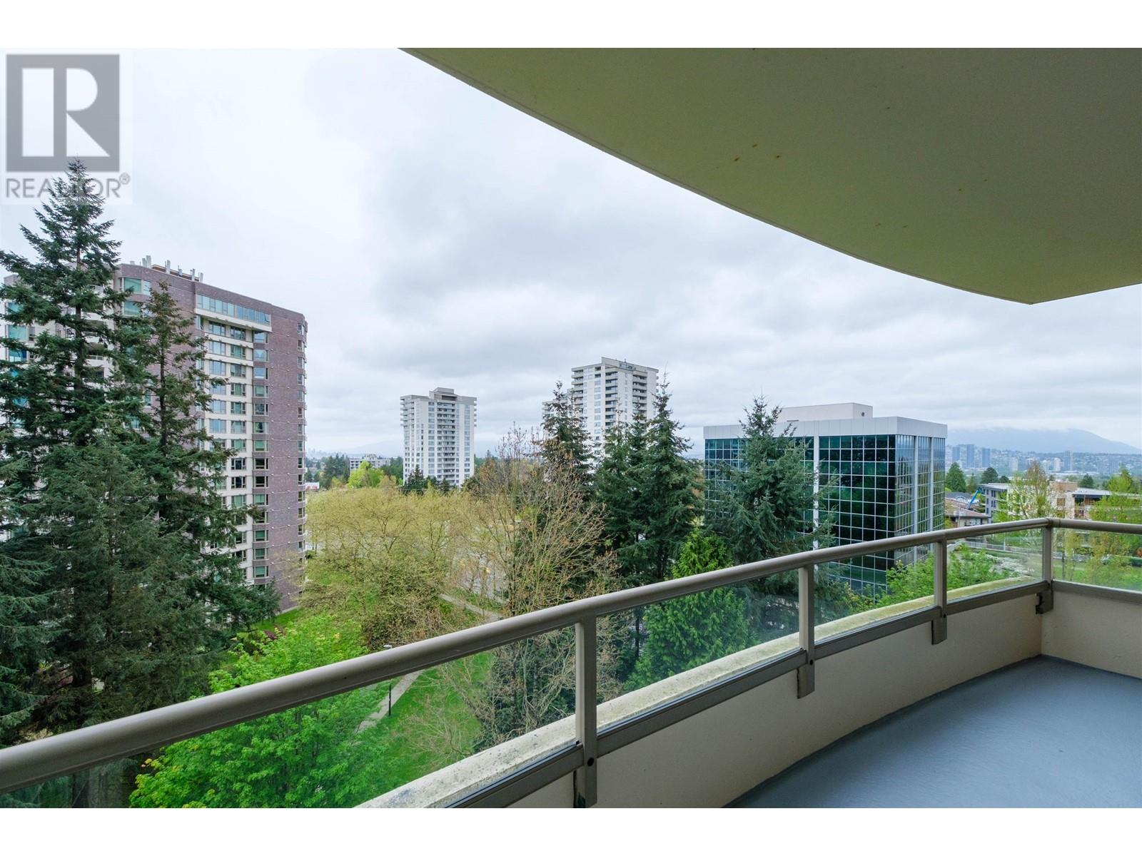 801 5885 OLIVE AVENUE, Burnaby