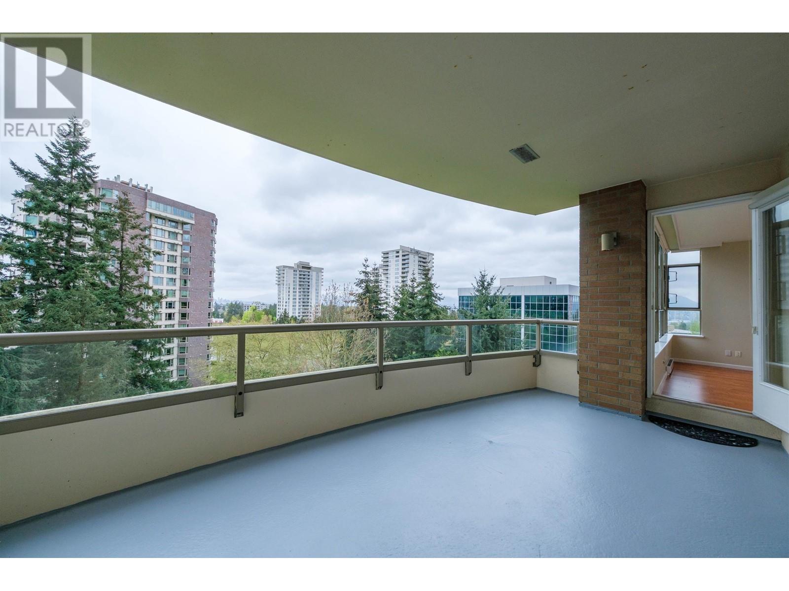 801 5885 OLIVE AVENUE, Burnaby