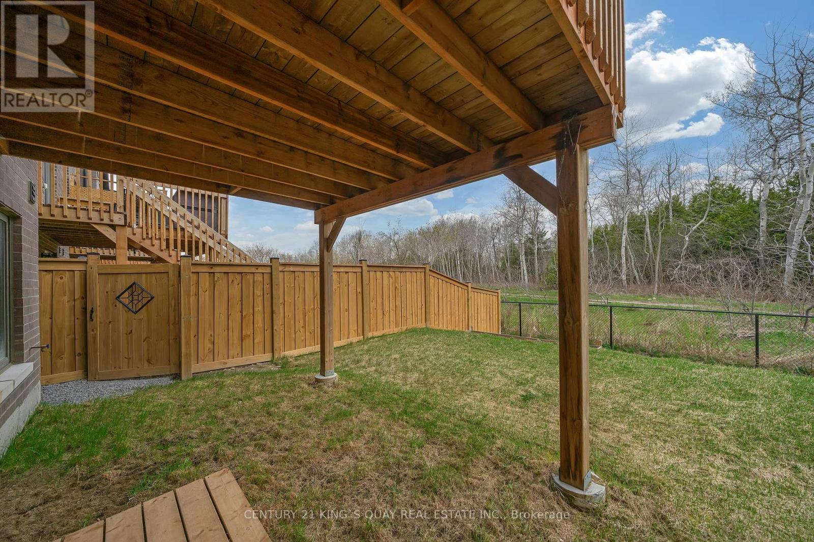 #33 250 FINCH AVENUE - 33