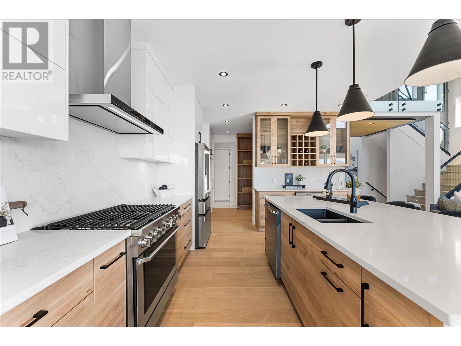 2507 Pinnacle Ridge Drive, West Kelowna