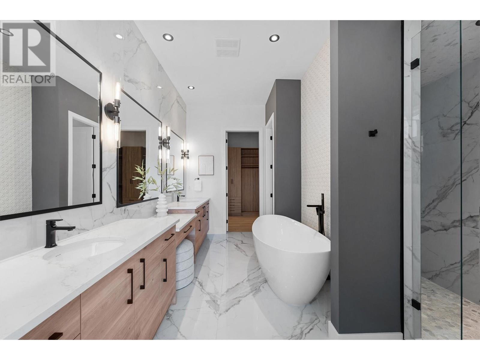 2507 Pinnacle Ridge Drive, West Kelowna