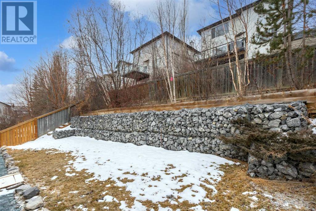 11 Bow Ridge Road, Cochrane