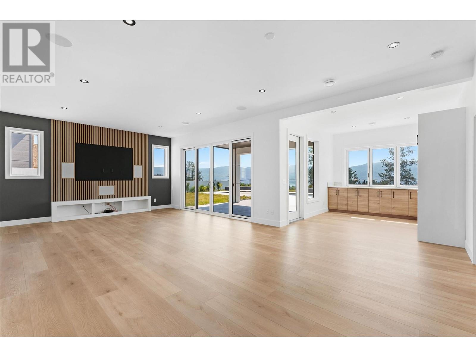 2507 Pinnacle Ridge Drive, West Kelowna