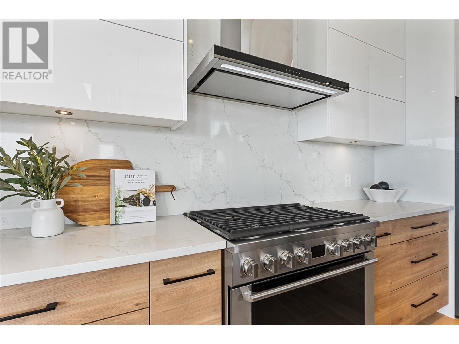 2507 Pinnacle Ridge Drive, West Kelowna