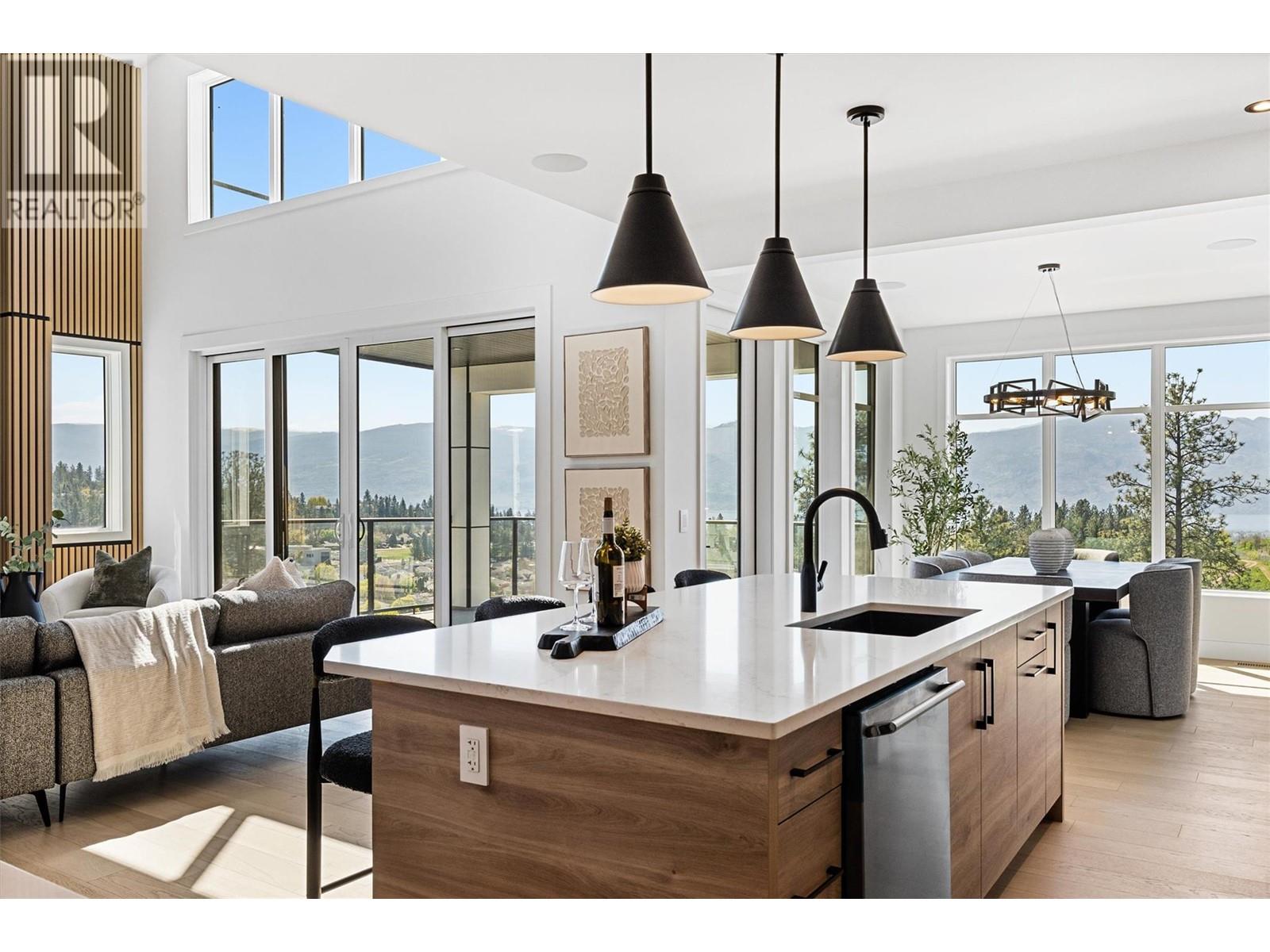 2507 Pinnacle Ridge Drive, West Kelowna