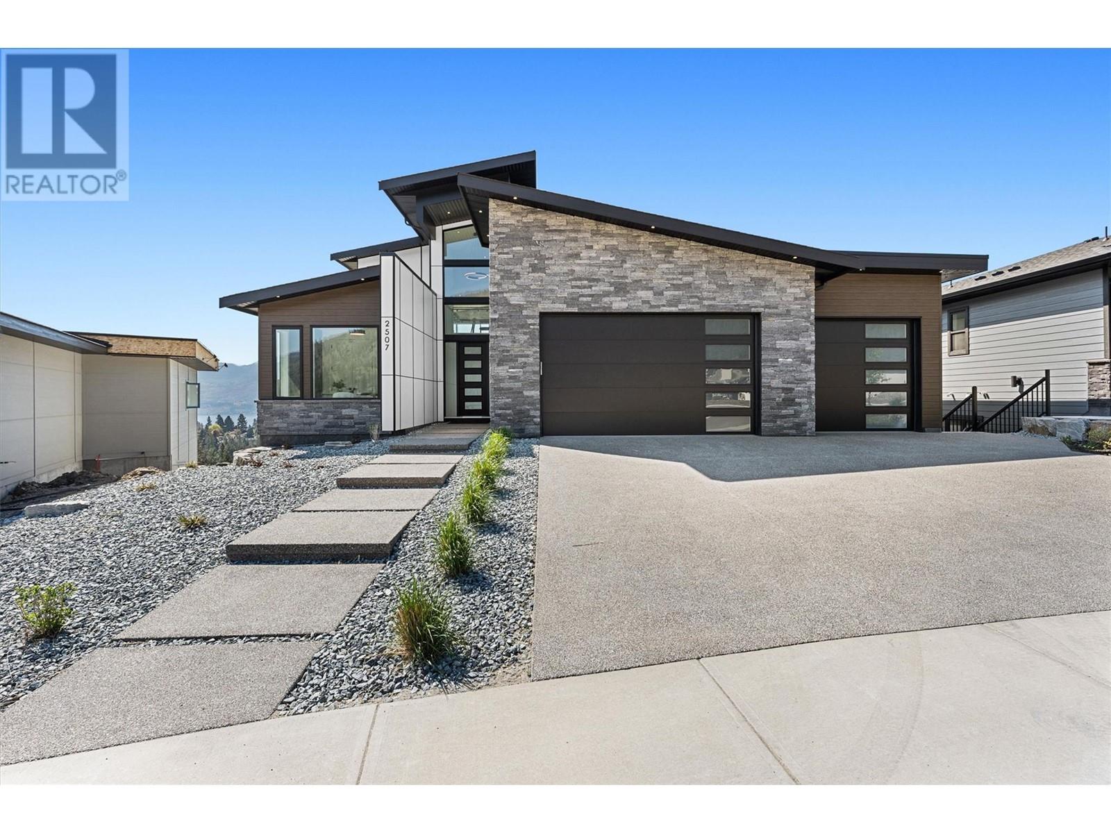 2507 Pinnacle Ridge Drive, West Kelowna