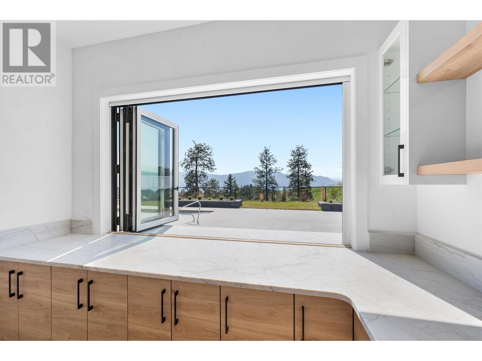 2507 Pinnacle Ridge Drive, West Kelowna