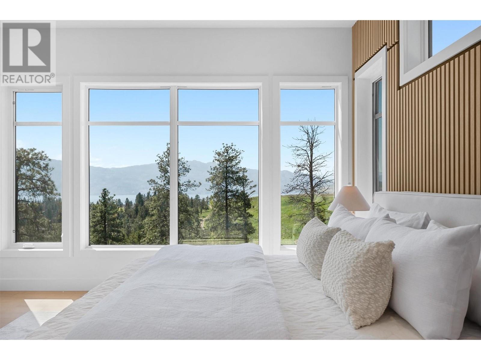  2507 Pinnacle Ridge Drive, West Kelowna